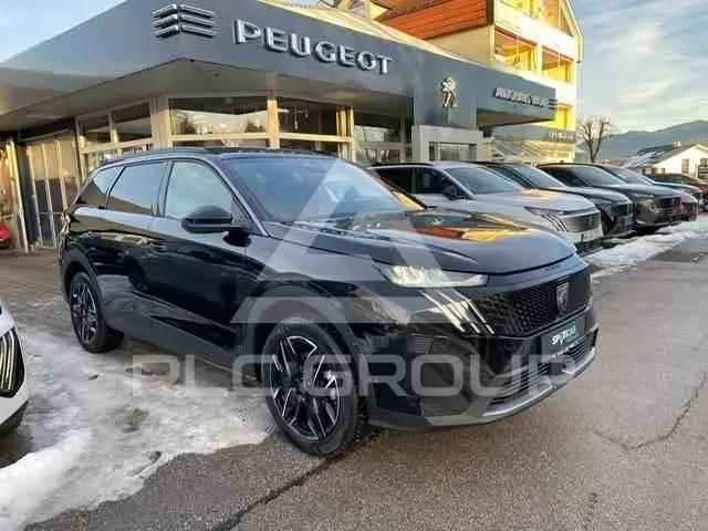2025 Peugeot 5008
