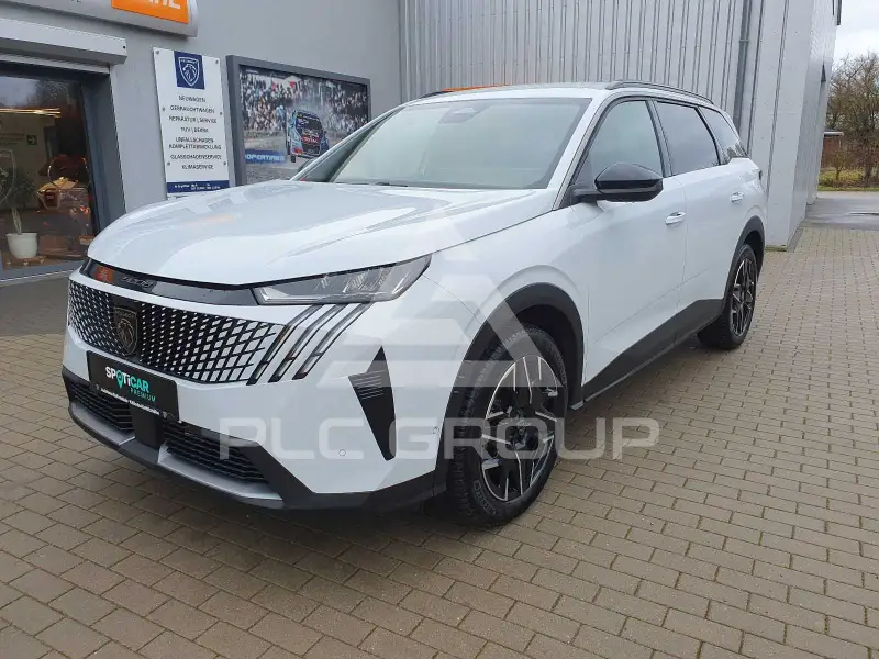 2025 Peugeot 5008