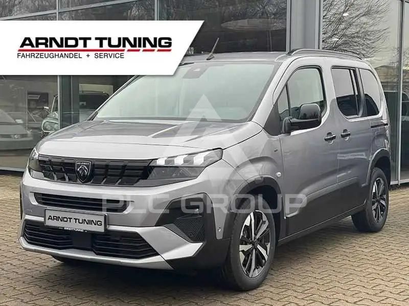 2025 Peugeot Rifter