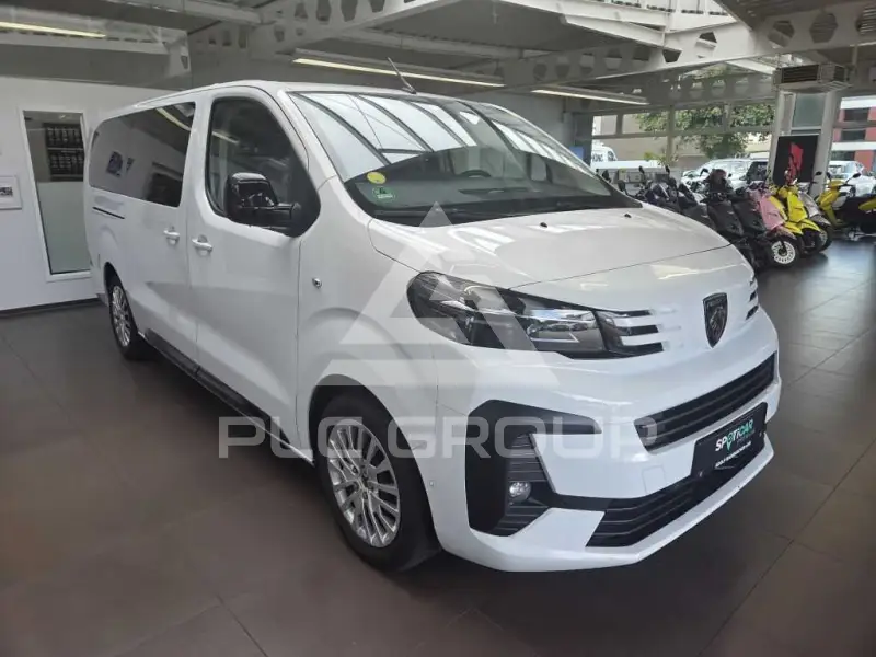 2025 Peugeot Traveller