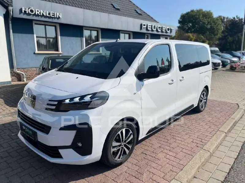 2025 Peugeot Traveller