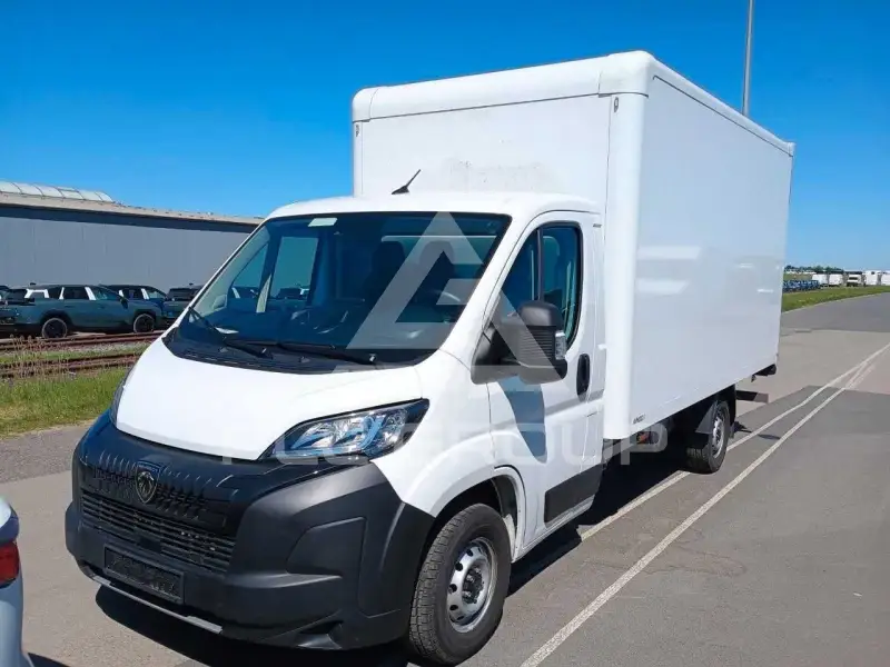 2025 Peugeot Boxer