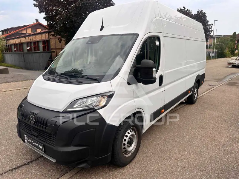 2025 Peugeot Boxer