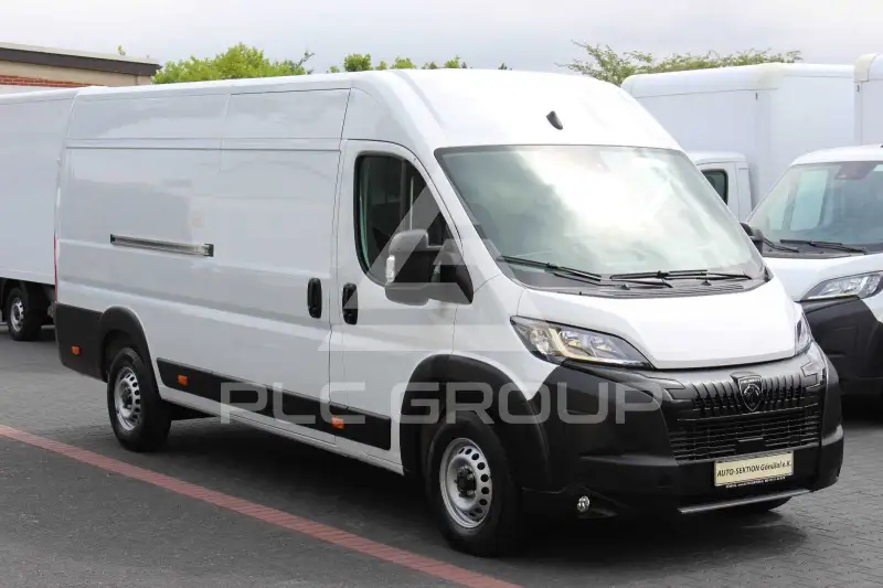 2025 Peugeot Boxer