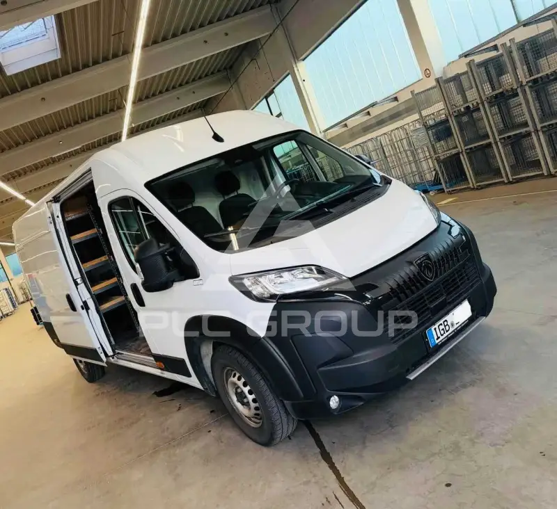 2025 Peugeot Boxer