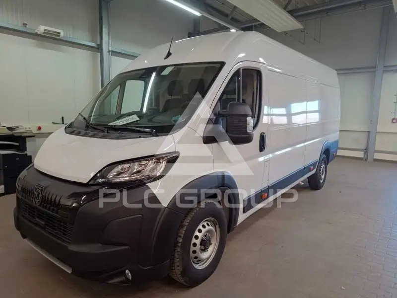 2025 Peugeot Boxer