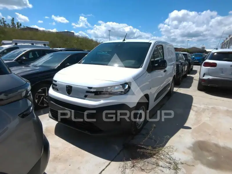 2025 Peugeot Partner