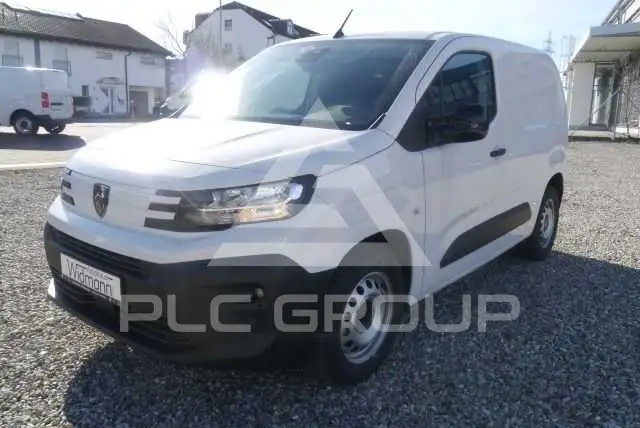 2025 Peugeot Partner