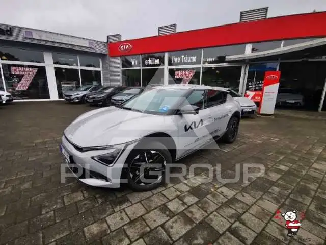2025 KIA EV