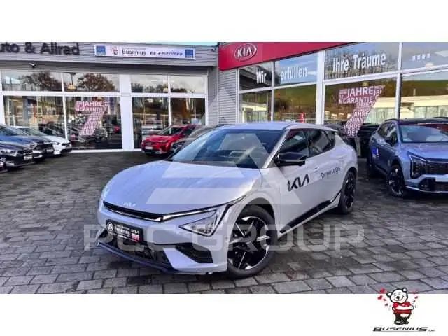 2025 KIA EV