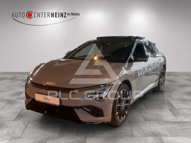 2025 KIA EV