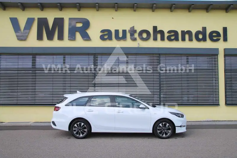 2025 KIA Ceed