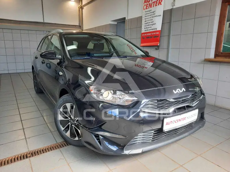 2025 KIA Ceed