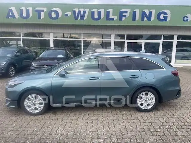2025 KIA Ceed
