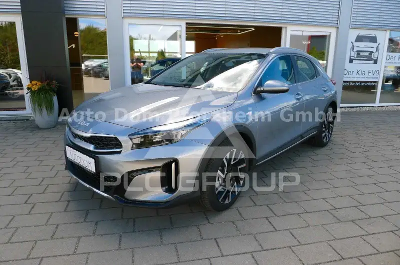 2025 KIA XCEED