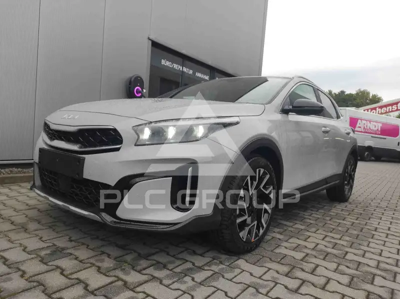 2025 KIA XCEED