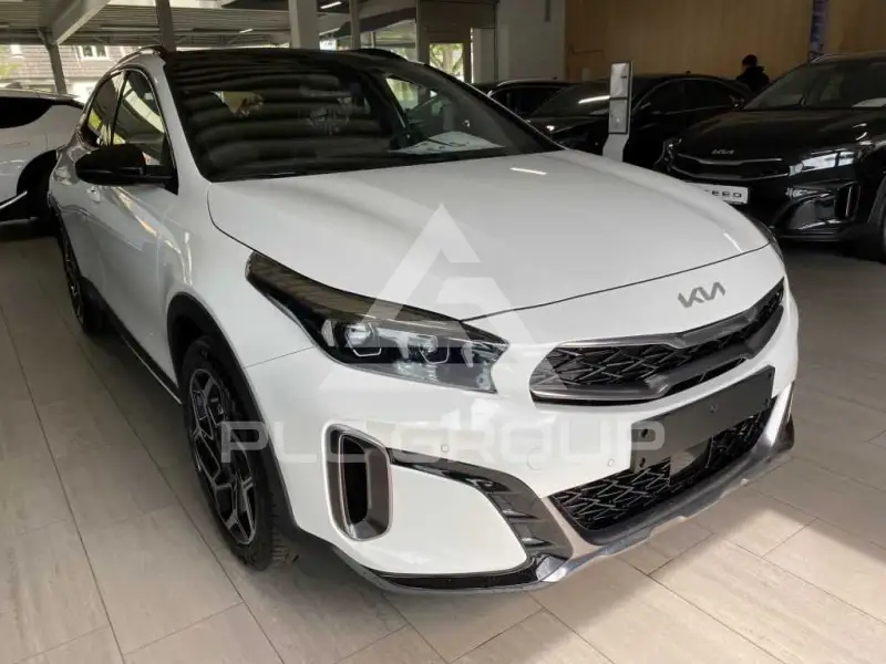 2025 KIA XCEED
