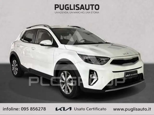 2025 KIA Stonic