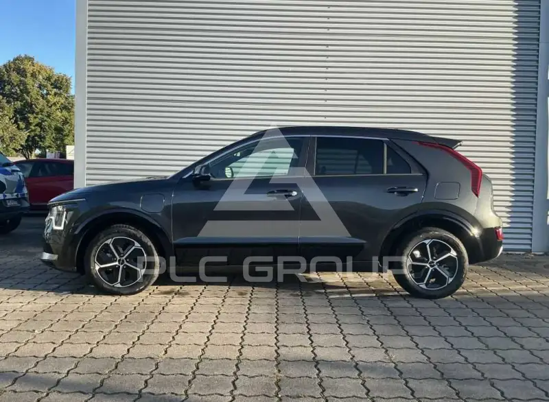 2025 KIA Niro