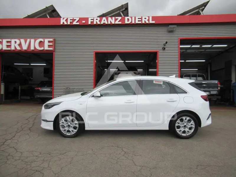 2025 KIA Ceed