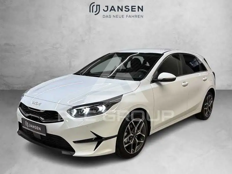 2025 KIA Ceed