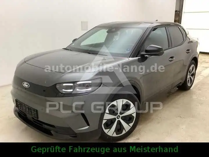 2025 Ford Capri