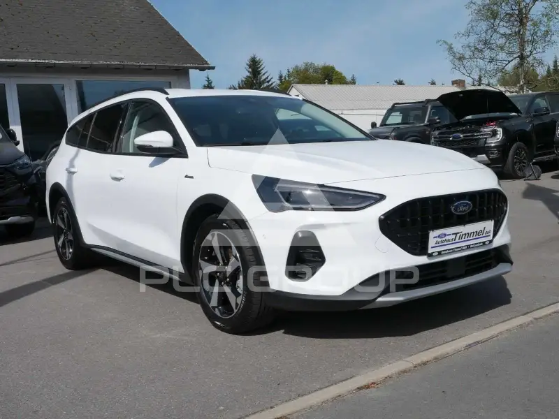 2025 Ford FOCUS