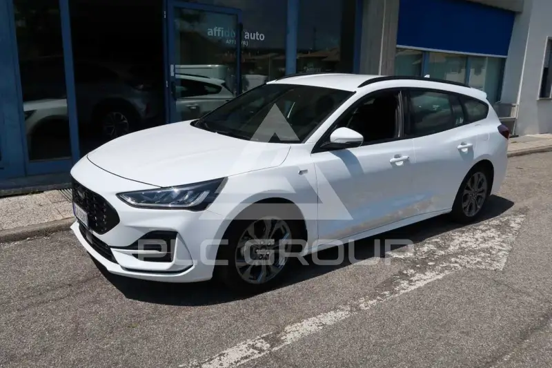 2025 Ford FOCUS