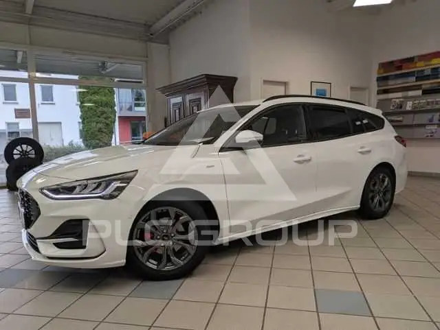 2025 Ford FOCUS