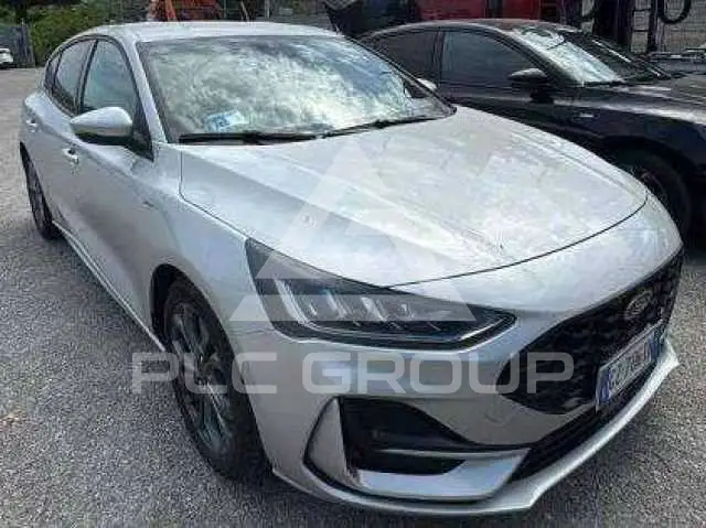 2025 Ford FOCUS