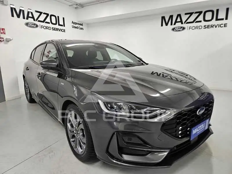 2025 Ford FOCUS