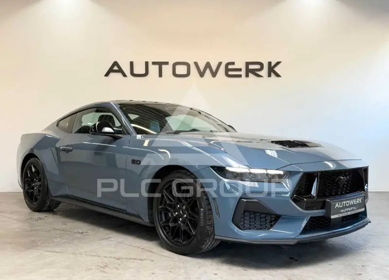 2025 Ford MUSTANG