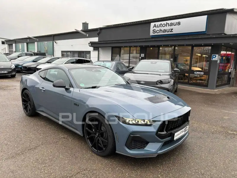2025 Ford MUSTANG