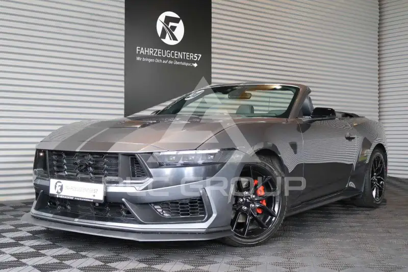 2025 Ford MUSTANG