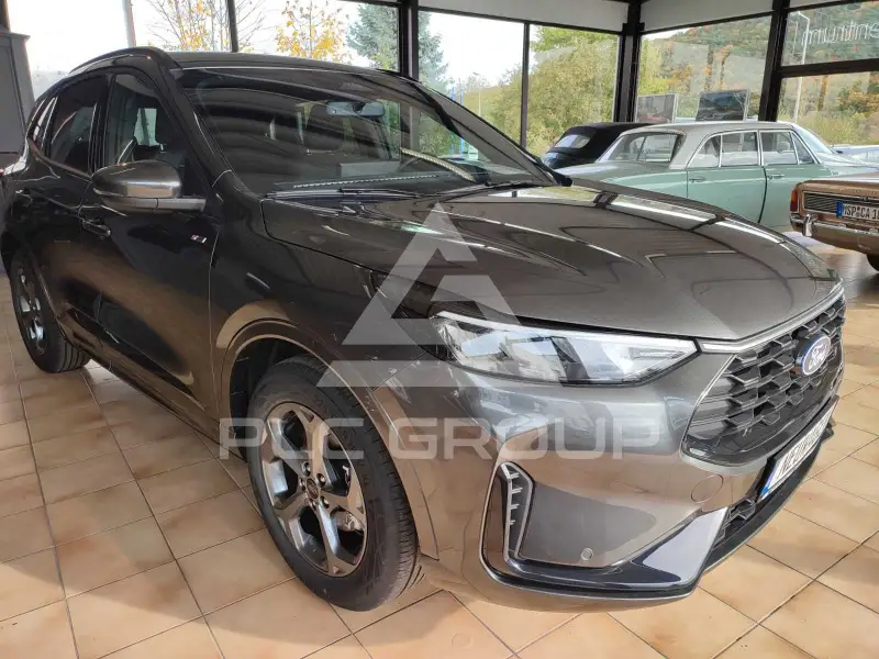 2025 Ford Kuga