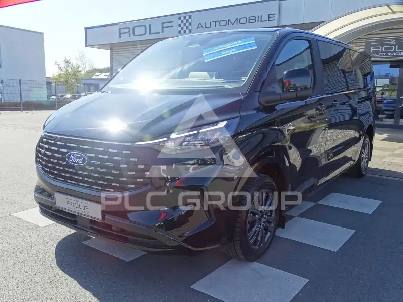 2025 Ford Tourneo
