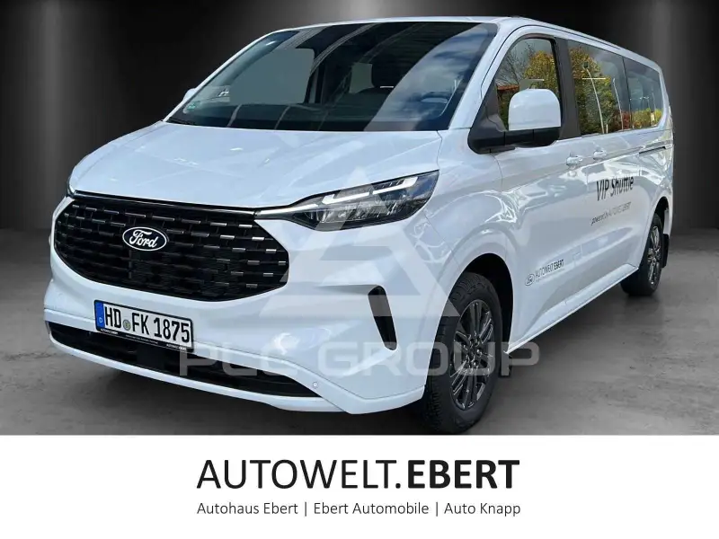 2025 Ford Tourneo