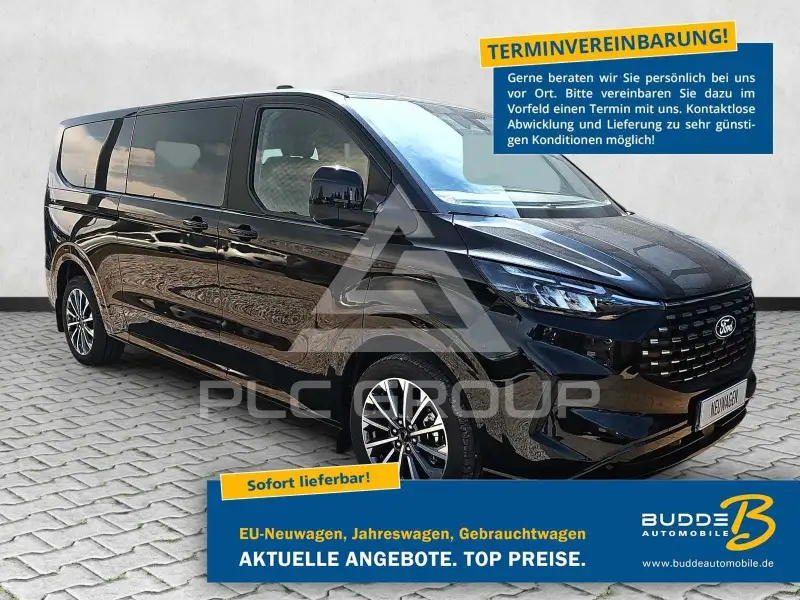2025 Ford Tourneo