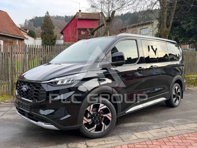 2025 Ford Tourneo