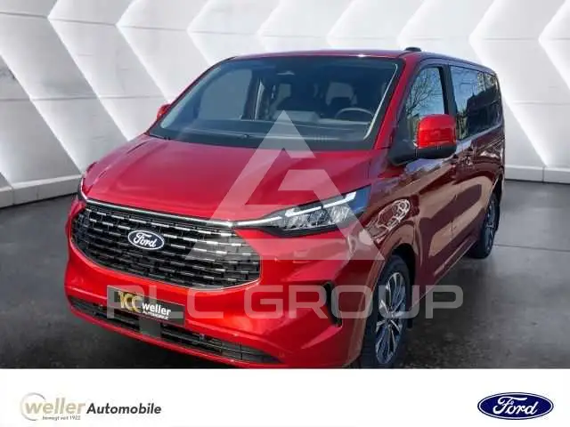 2025 Ford Tourneo