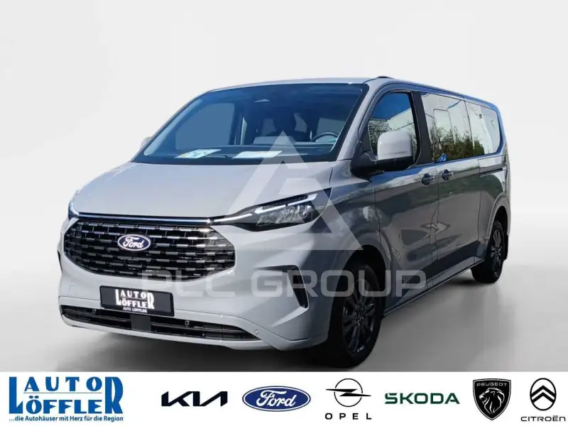 2025 Ford Tourneo