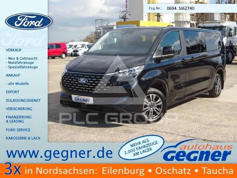 2025 Ford Tourneo