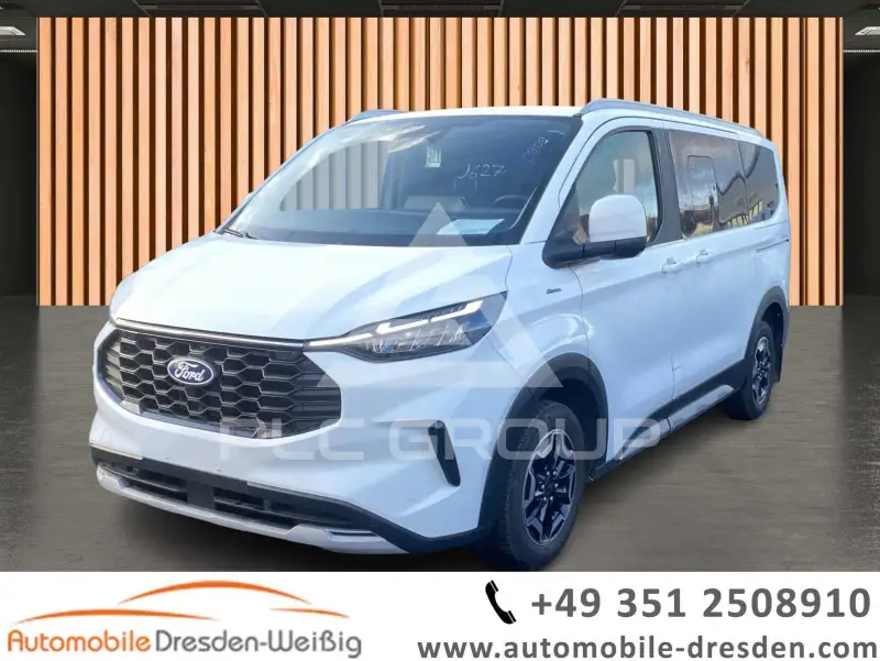 2025 Ford Tourneo