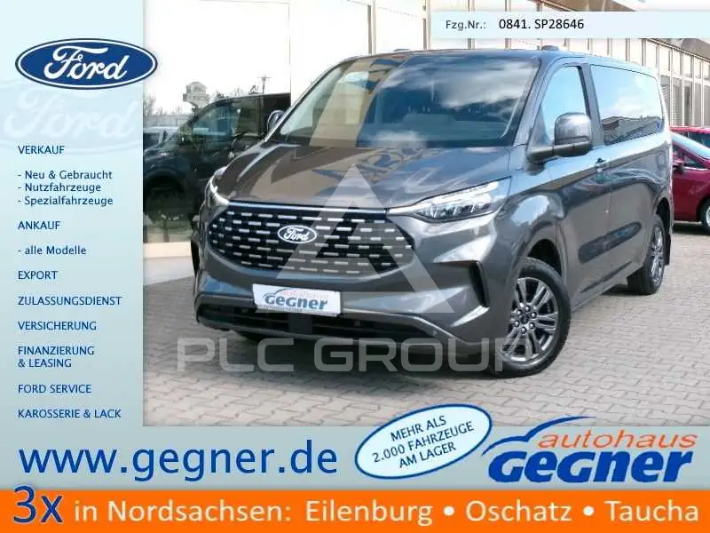 2025 Ford Tourneo
