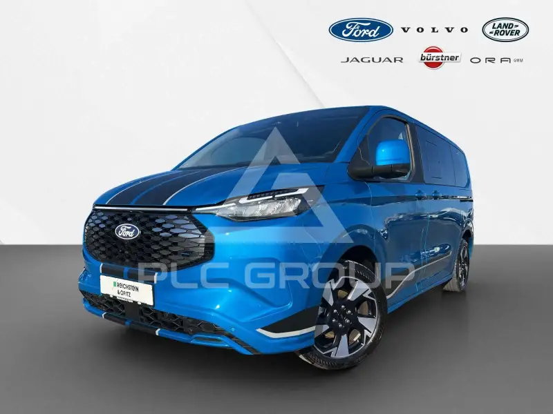 2025 Ford Tourneo