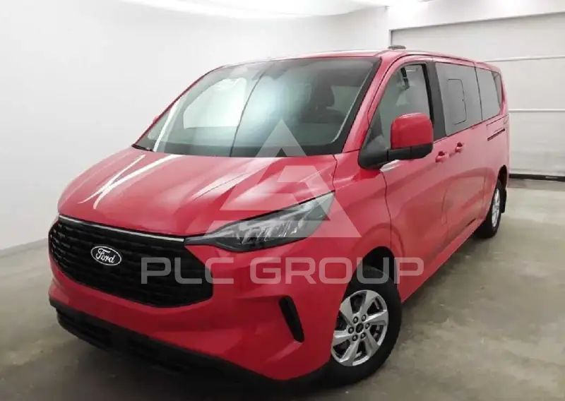 2025 Ford Tourneo