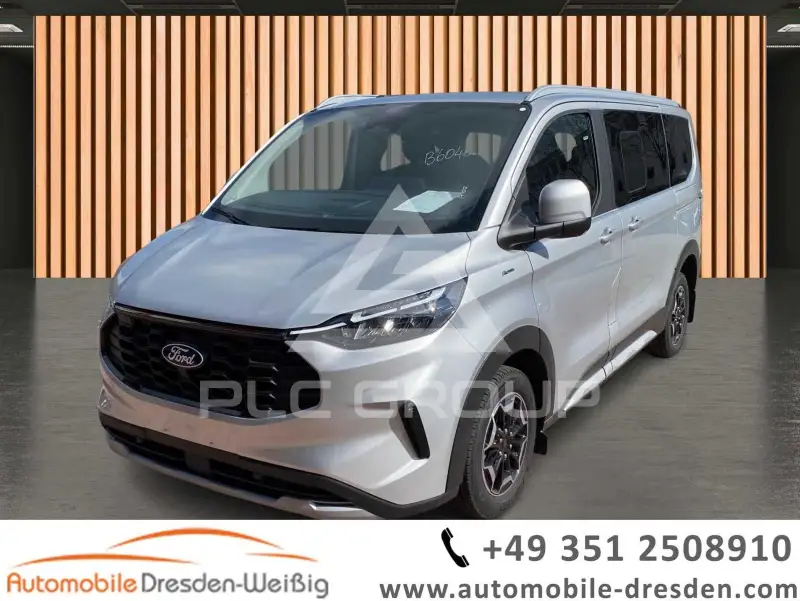 2025 Ford Tourneo