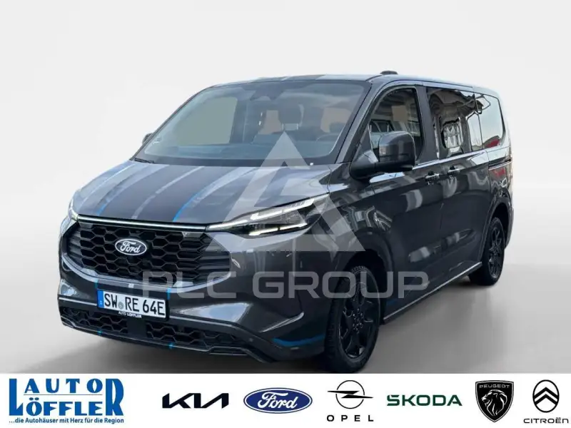 2025 Ford Tourneo