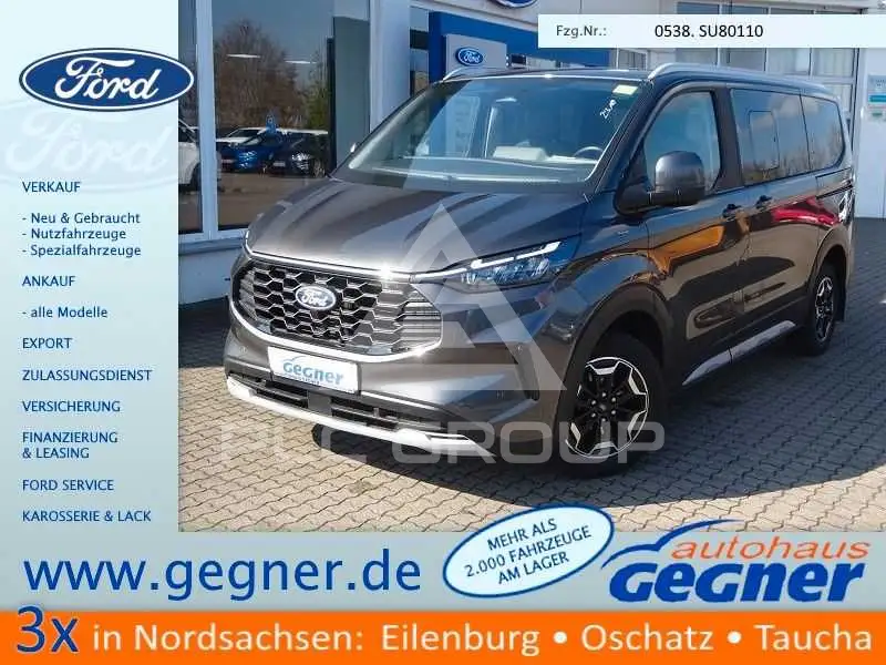 2025 Ford Tourneo