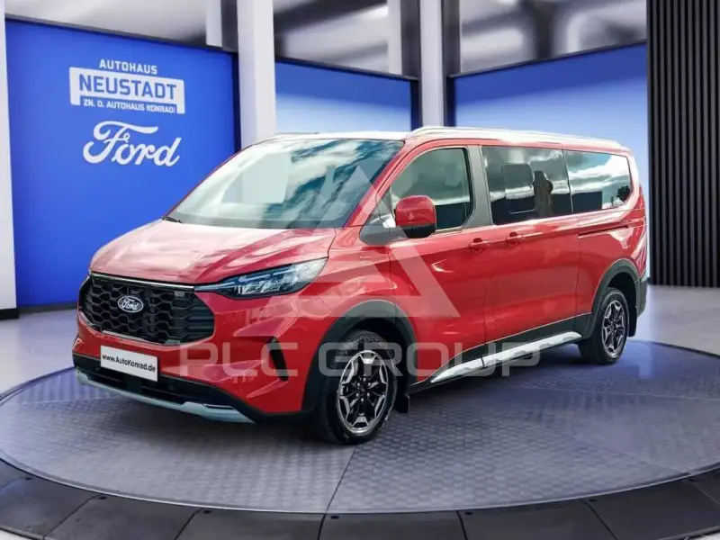 2025 Ford Tourneo